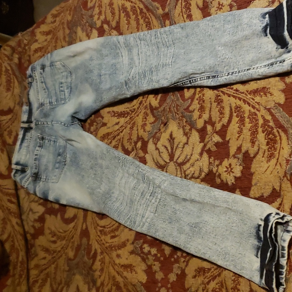 Evolution Jeans - Picture 5 of 8